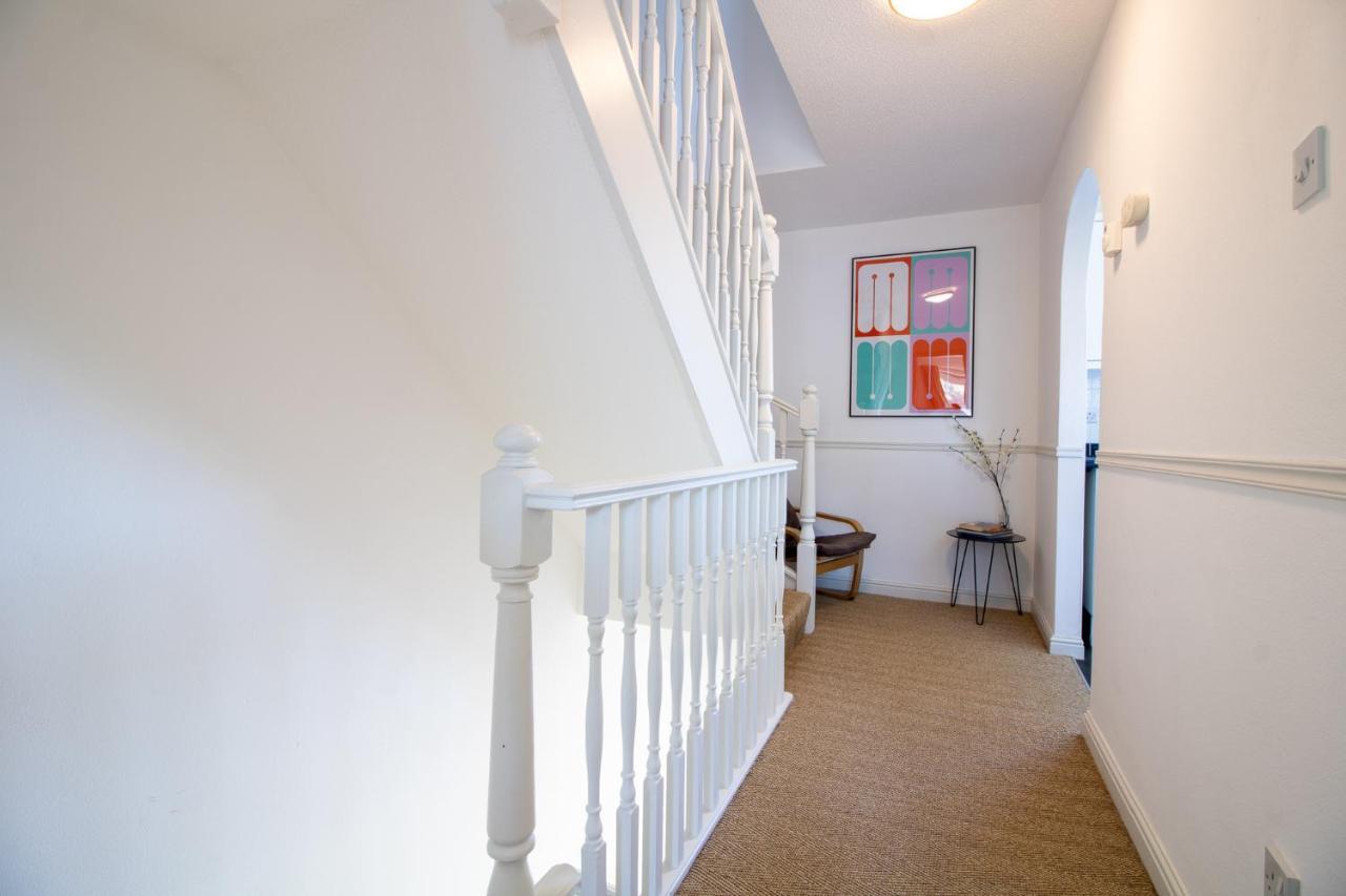Laurels- 3-Beds, Parking, Short Walk To Beach Torquay Dış mekan fotoğraf