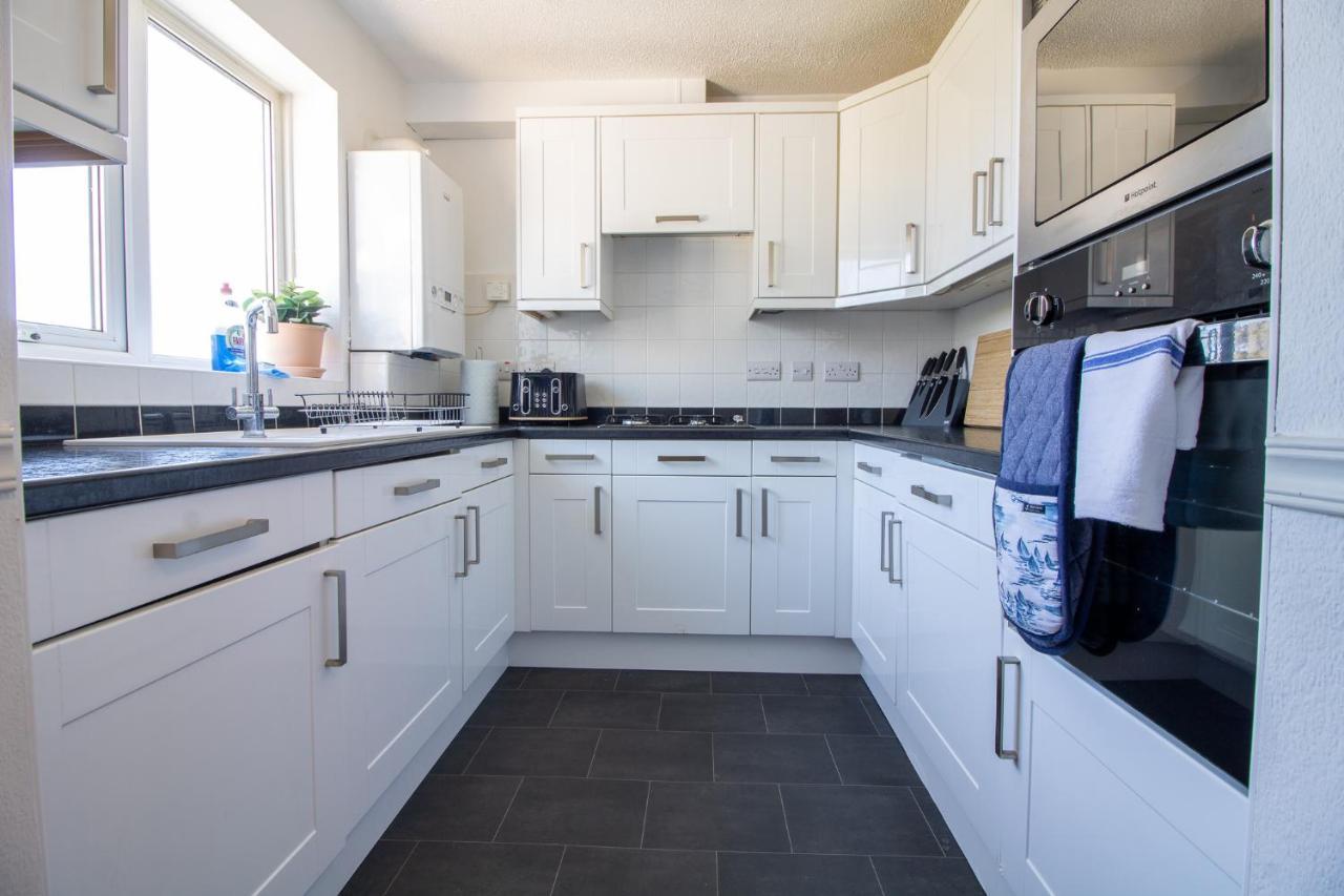 Laurels- 3-Beds, Parking, Short Walk To Beach Torquay Dış mekan fotoğraf